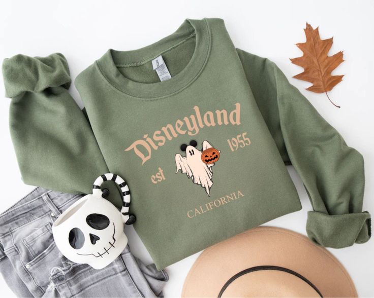 Tan Ghostie Crewneck Sweater, Halloween Costume Ideas, Shirt Outfit Ideas