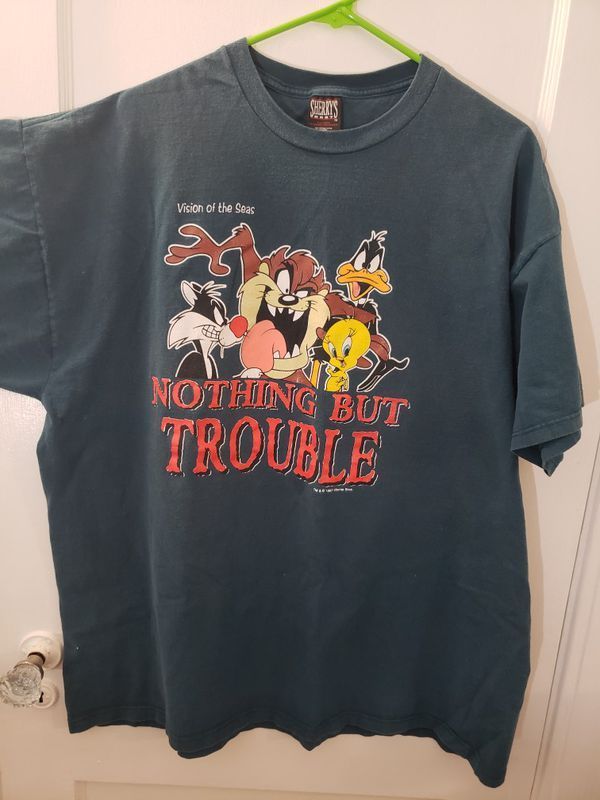 Vintage Looney Tunes Shirt, Shirt Outfit Idea