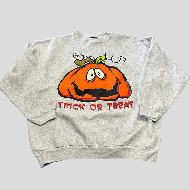 Vintage Trick or Treat Pumpkin Crewneck, Halloween Costume Ideas, Shirt Outfit Ideas