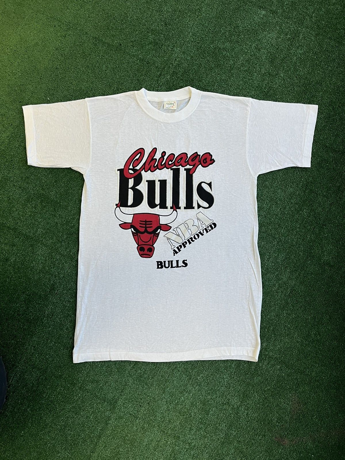 Vintage 90s Chicago Bulls NBA Approwed Y2K Japan USA Tee, Shirt Outfit, Gift For Men, For Women