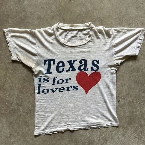 70s Texas Is For Lovers Tee Shirt Outfit, Shirt Outfit Idea