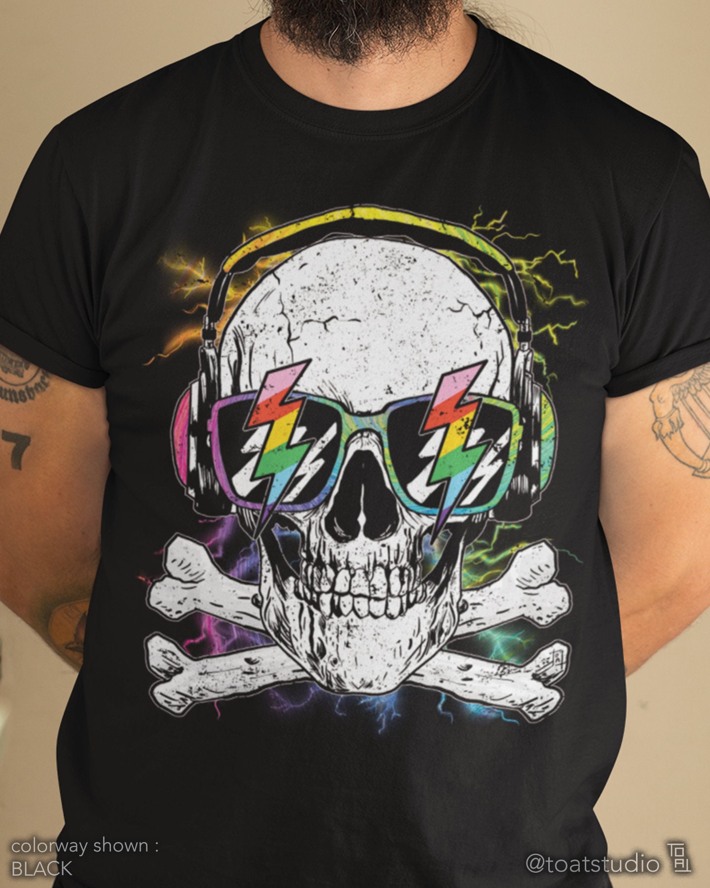 Skull Crossbone Lightning Unisex T-shirt, Crossbone N Harmony, Alternative Grunge, Electrifying Skull, Musical Vibe, Electric Daisy Carnival