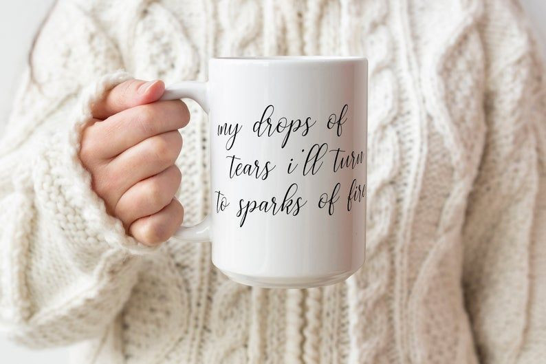 Shakespeare Mug – My Drops Of Tears I’Ll Turn To Sparks Of Fire