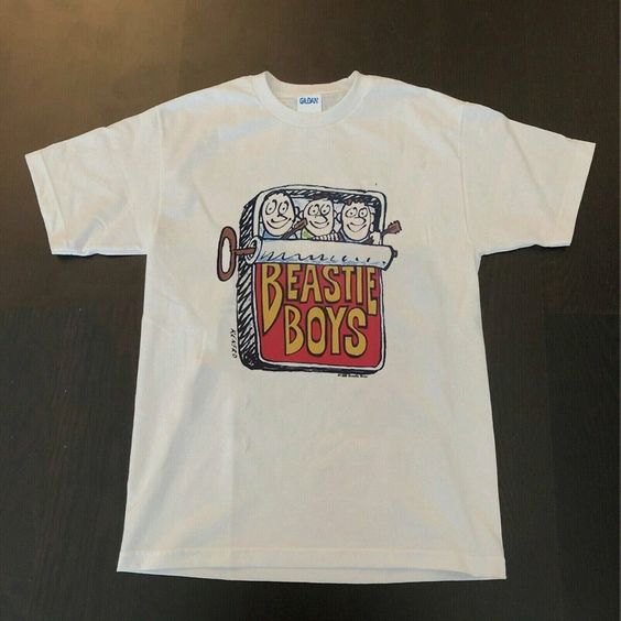 Vintage Beastie Boys 80s T-Shirt Outfit, Shirt Outfit Idea