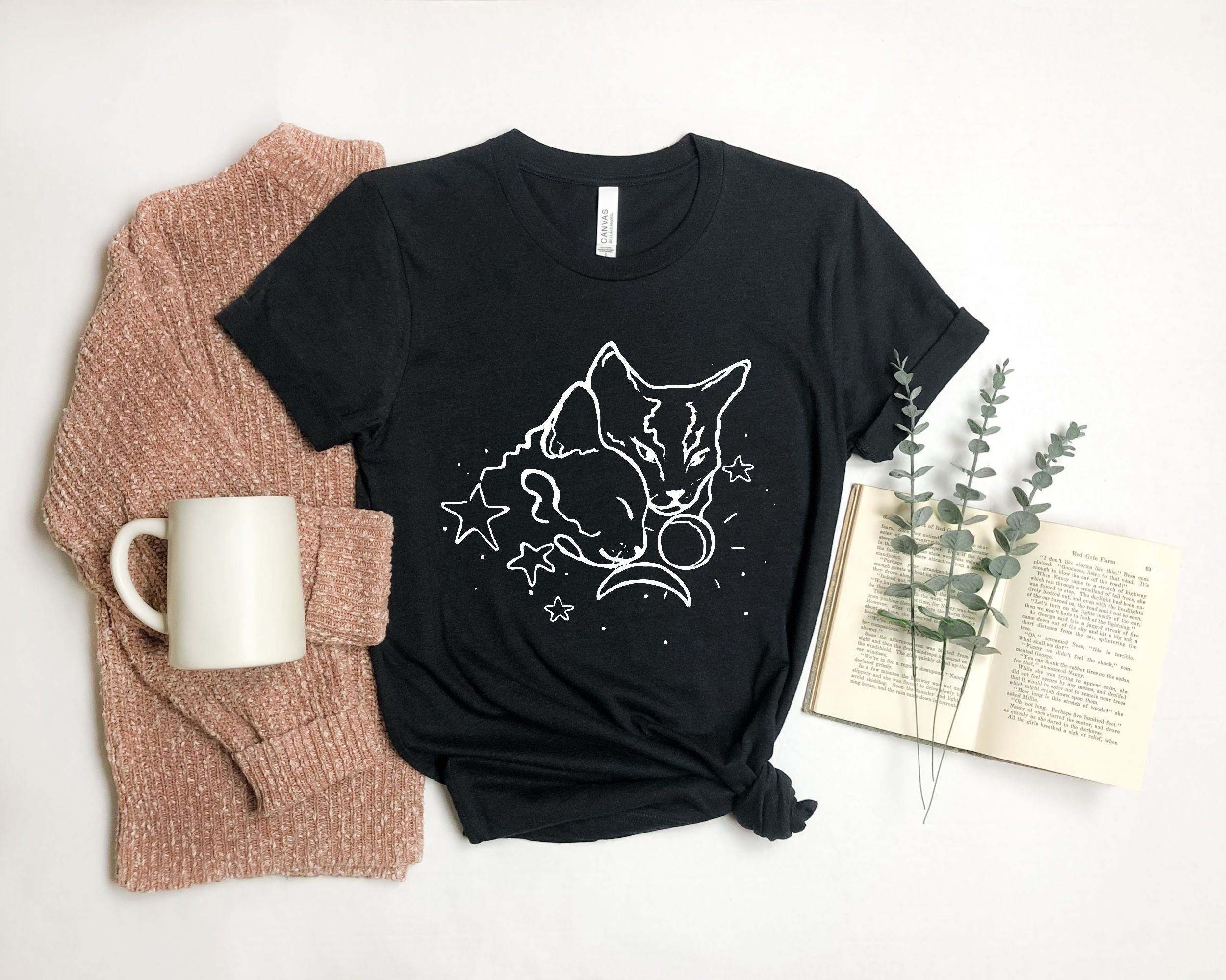 Celestial Cat Shirt, Mystical Cat Tshirt, Cosmic Cat T-shirt, Mystic Cat Aesthetic Clothing, Cute Boho Cat Tee, Cat Moon and Stars Apparel