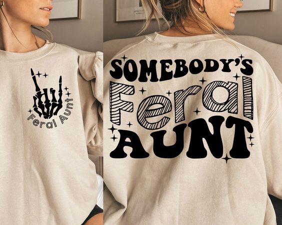 Somebody’s Feral Aunt Sweater US0002