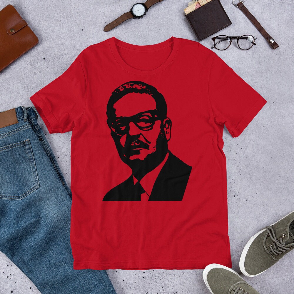 Salvador Allende Silhouette – Chilean Socialist, Leftist, Marxist T-Shirt